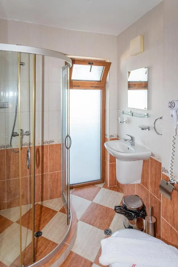 Sea View Otel Primorsko 2*,  Bulgaristan