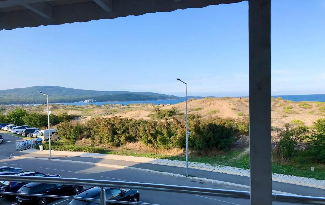 Hotel Sea View Primorsko 2*,