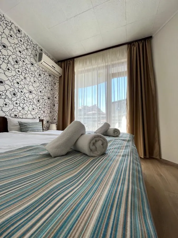 **  Hotel Sea View Primorsko Bulgaria